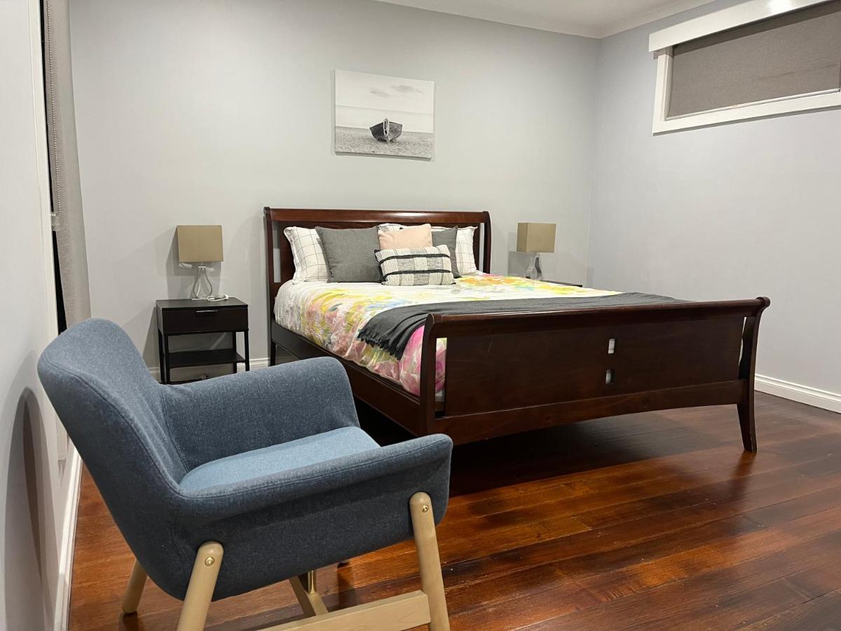 Quiet Burrow In Mornington Center别墅 外观 照片